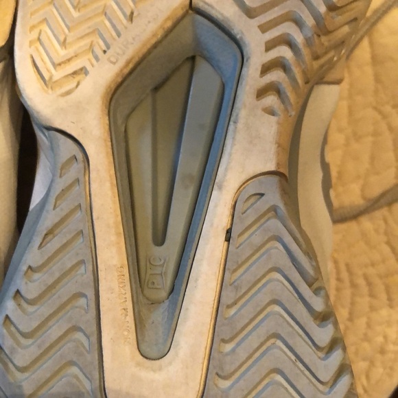 🦋 Wilson Rush Pro classic running shoes - Picture 9 of 12